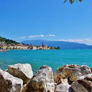 https://happy-camp-mobile-homes-in-villaggio-turistico.it-lombardy.com